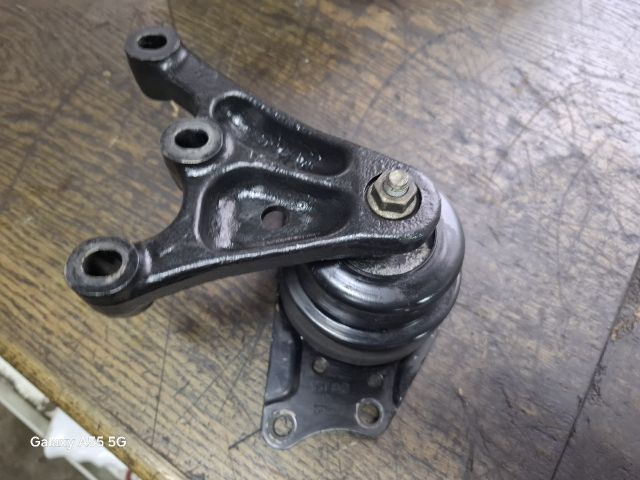 bontott SKODA FABIA I Motor Tartó Bak (Fém)