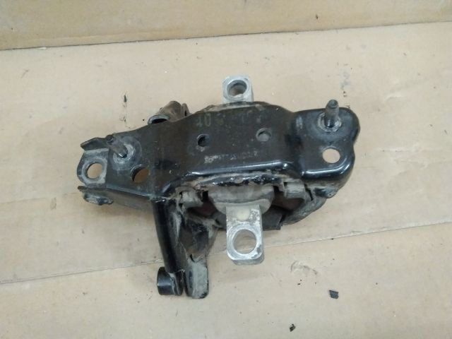 bontott SKODA FABIA I Motor Tartó Bak (Fém)