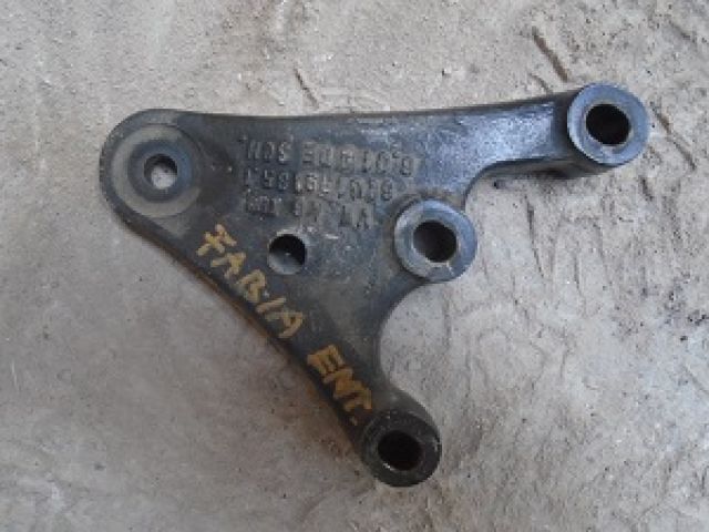 bontott SKODA FABIA I Motor Tartó Bak (Fém)