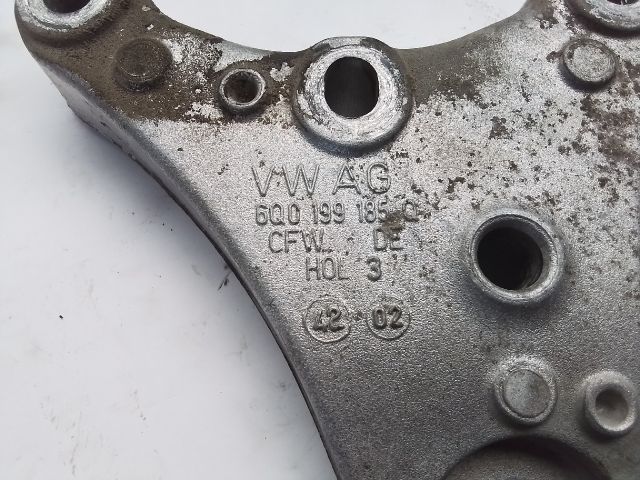 bontott SKODA FABIA I Motor Tartó Bak Jobb