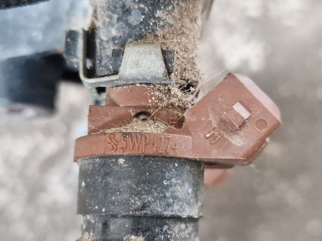 bontott SKODA FABIA I Porlasztó Sor / Híd