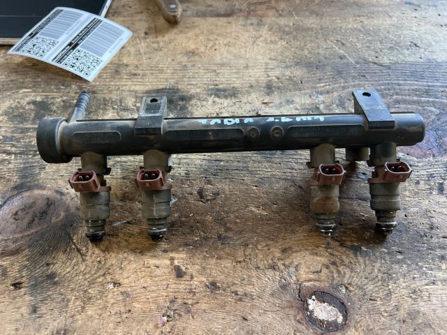 bontott SKODA FABIA I Porlasztó Sor / Híd