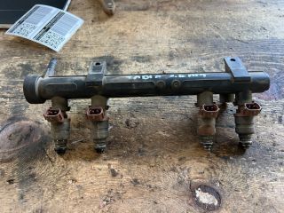 bontott SKODA FABIA I Porlasztó Sor / Híd