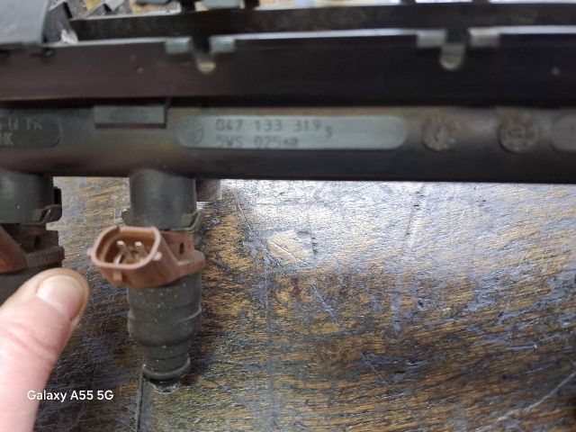 bontott SKODA FABIA I Porlasztó Sor / Híd