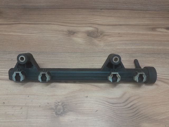 bontott SKODA FABIA I Porlasztó Sor / Híd