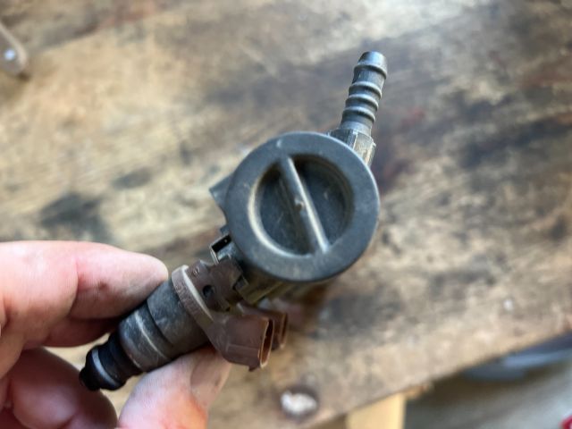 bontott SKODA FABIA I Porlasztó Sor / Híd