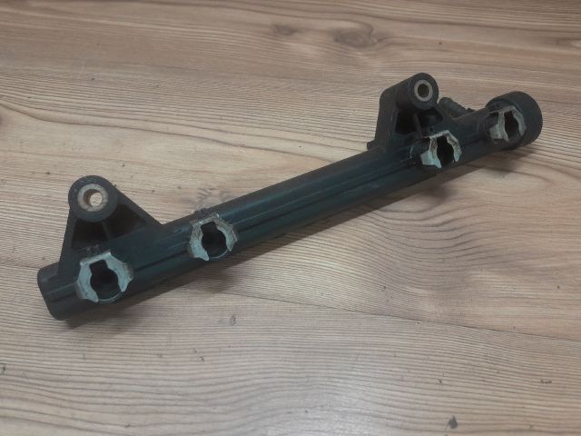 bontott SKODA FABIA I Porlasztó Sor / Híd