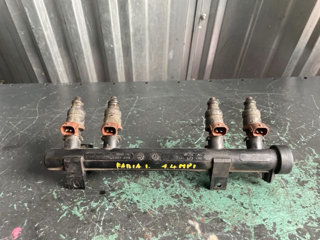 bontott SKODA FABIA I Porlasztó Sor / Híd