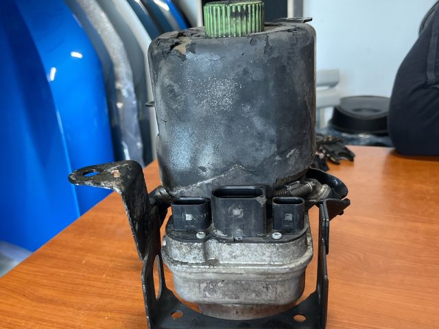 bontott SKODA FABIA I Szervó Szivattyú Elektronika