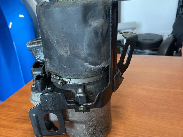 bontott SKODA FABIA I Szervó Szivattyú Elektronika