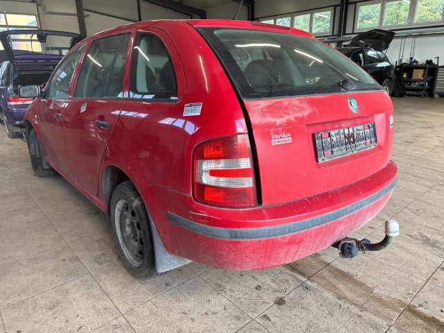 bontott SKODA FABIA I Bal hátsó Rugó