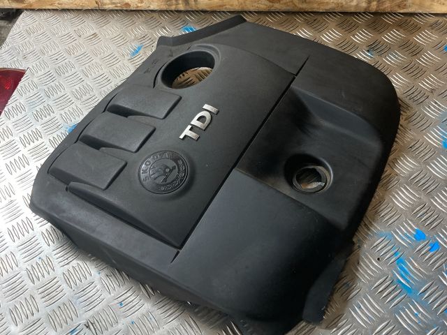 bontott SKODA FABIA I Felső Motorburkolat