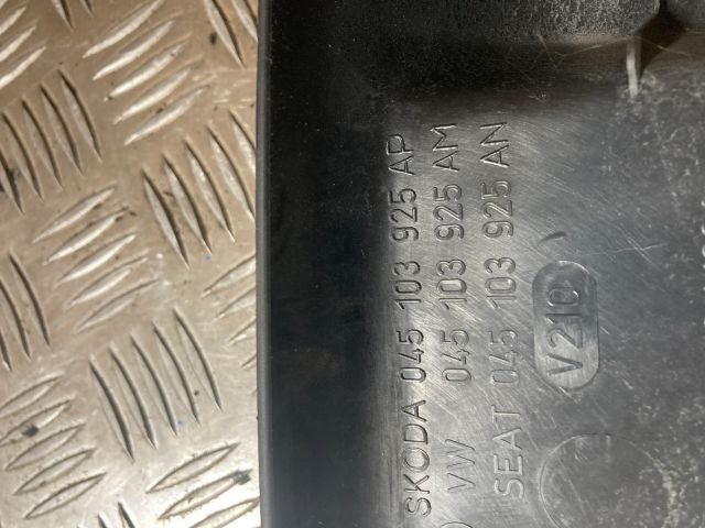 bontott SKODA FABIA I Felső Motorburkolat