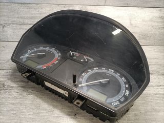 bontott SKODA FABIA I Kilométeróra