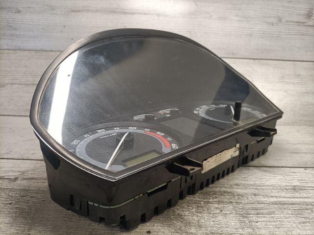 bontott SKODA FABIA I Kilométeróra