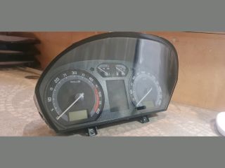 bontott SKODA FABIA I Kilométeróra