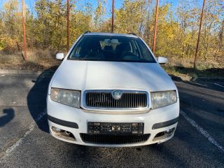 bontott SKODA FABIA I Motor (Fűzött blokk hengerfejjel)