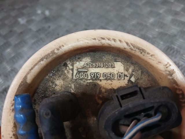 bontott SKODA FABIA I Üzemanyag Szivattyú