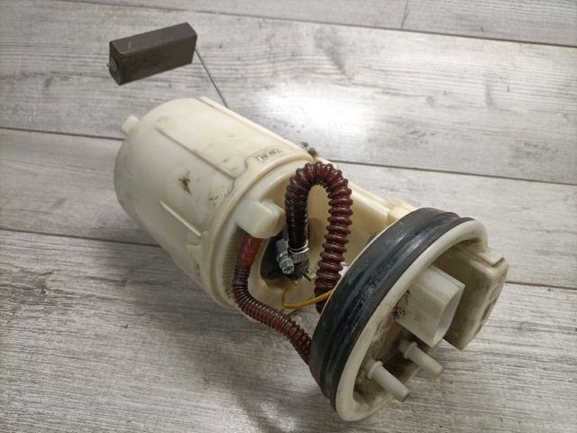 bontott SKODA FABIA I Üzemanyag Szivattyú