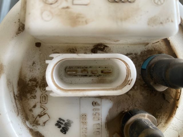 bontott SKODA FABIA I Üzemanyag Szivattyú