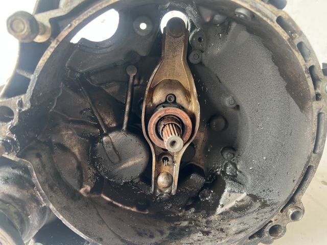 bontott SKODA FABIA I Váltó (Mechanikus)