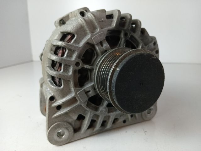 bontott SKODA FABIA I Generátor