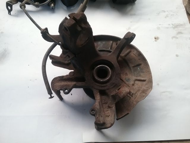 bontott SKODA FABIA I Jobb első Csonkállvány Kerékaggyal