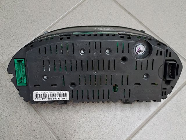 bontott SKODA FABIA I Kilométeróra