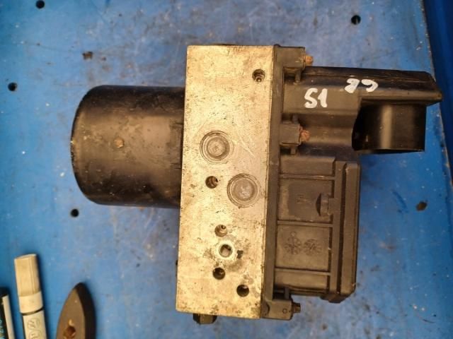 bontott SKODA FABIA I ABS Kocka