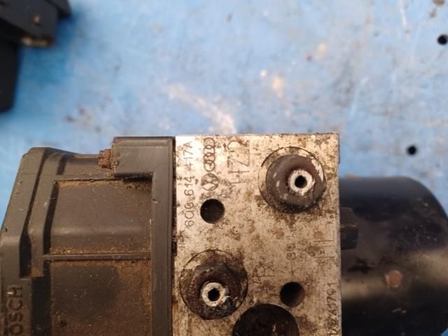 bontott SKODA FABIA I ABS Kocka