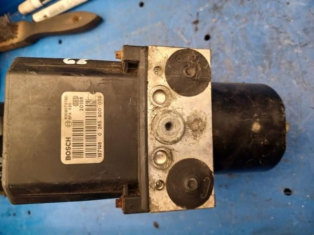 bontott SKODA FABIA I ABS Kocka