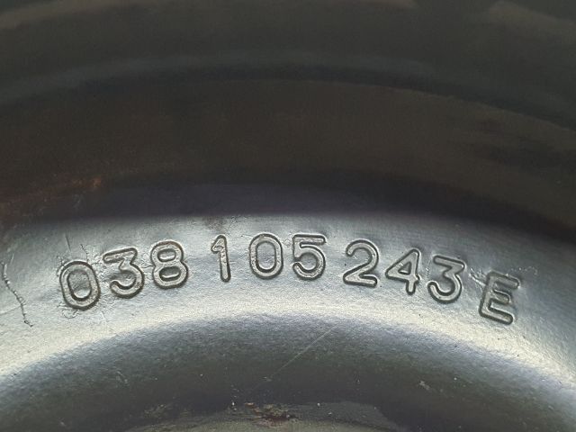 bontott SKODA FABIA I Főtengely Szíjtárcsa