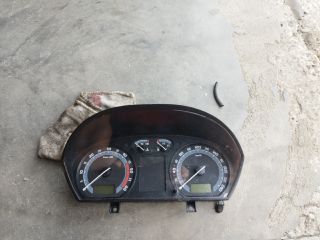bontott SKODA FABIA I Kilométeróra