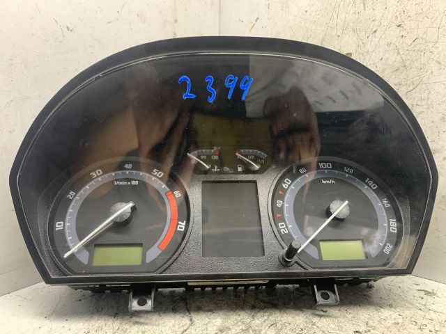 bontott SKODA FABIA I Kilométeróra