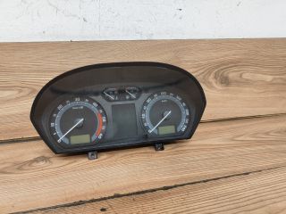 bontott SKODA FABIA I Kilométeróra