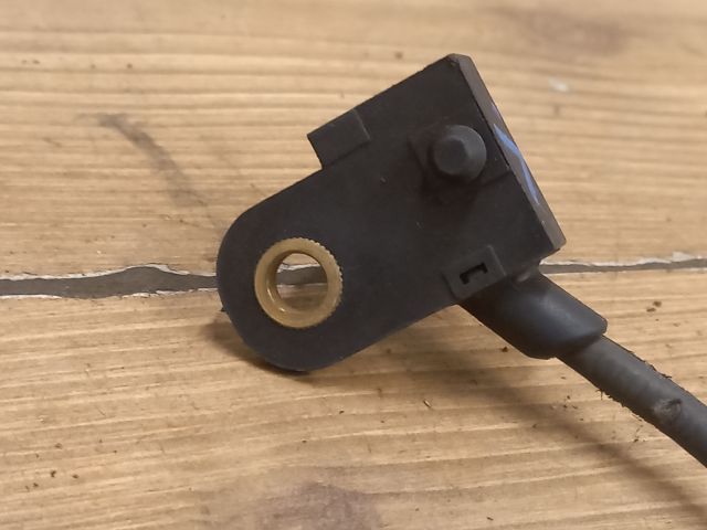 bontott SKODA FABIA I Vezérműtengely Fordulatszám Jeladó