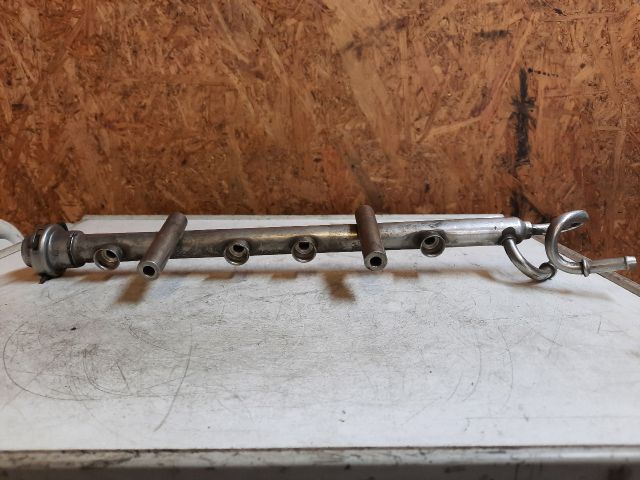 bontott SKODA FABIA I Porlasztó Sor / Híd