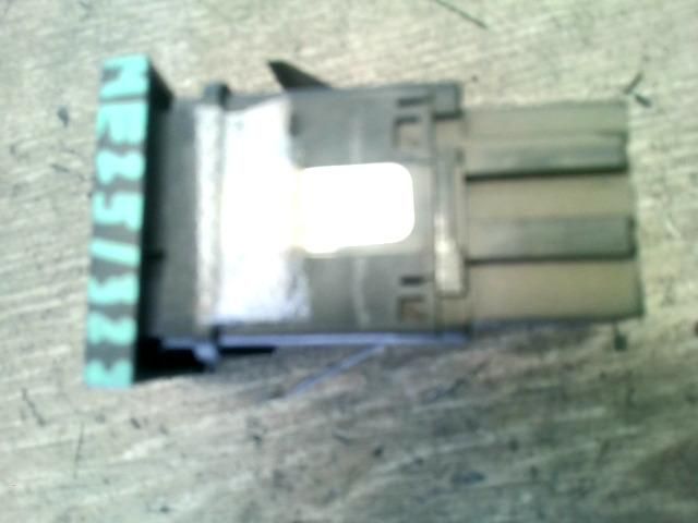 bontott SKODA FABIA I Ablakfűtés Kapcsoló