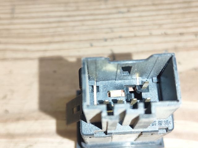 bontott SKODA FABIA I Ablakfűtés Kapcsoló