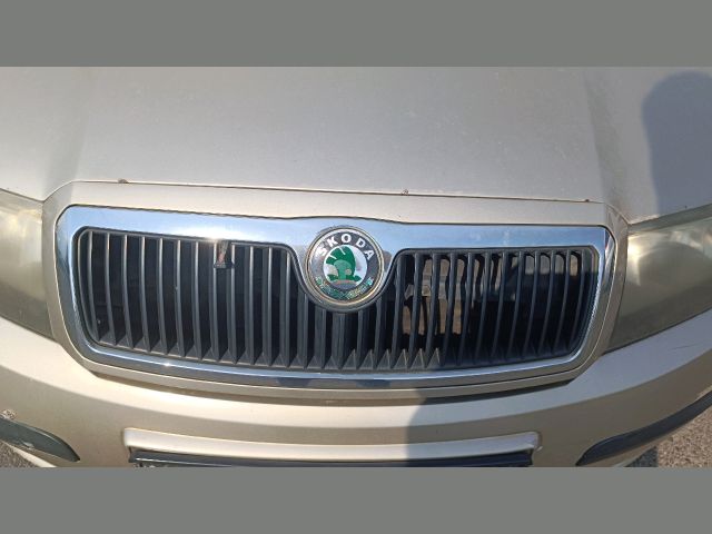 bontott SKODA FABIA I Bal A Oszlop Burkolat