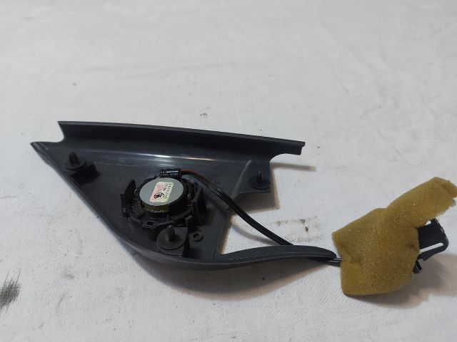 bontott SKODA FABIA I Bal A Oszlop Hangszóró Burkolat