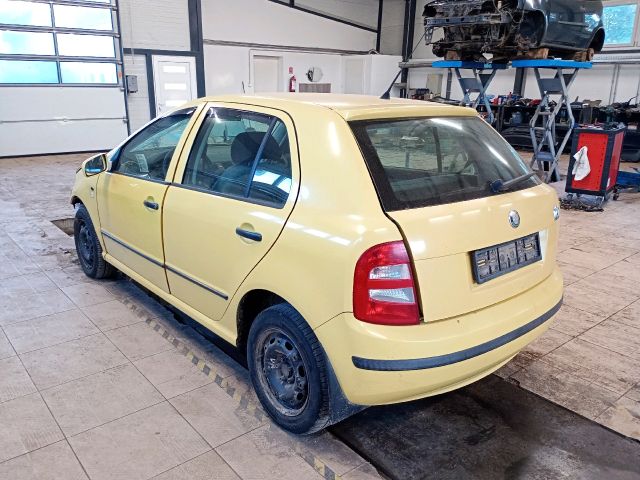 bontott SKODA FABIA I Bal B Oszlop Burkolat