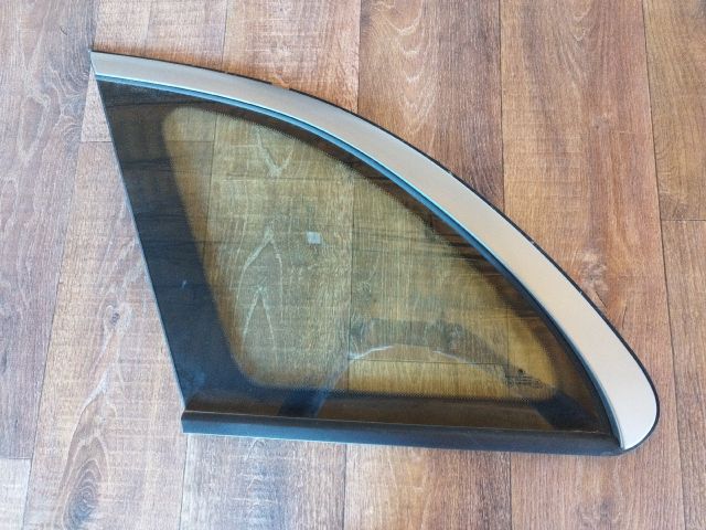 bontott SKODA FABIA I Bal C Oszlop Oldalablak Üveg