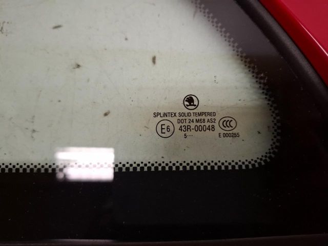 bontott SKODA FABIA I Bal C Oszlop Oldalablak Üveg