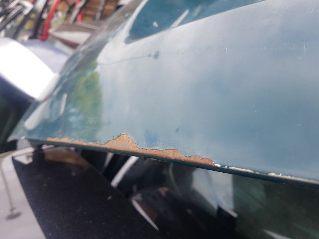 bontott SKODA FABIA I Bal Csomagtérajtó (Részeivel)