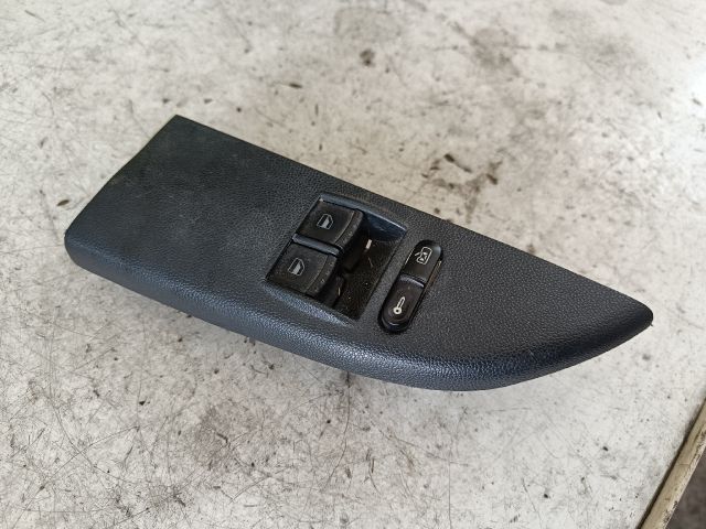 bontott SKODA FABIA I Bal első Ablakemelő Kapcsoló