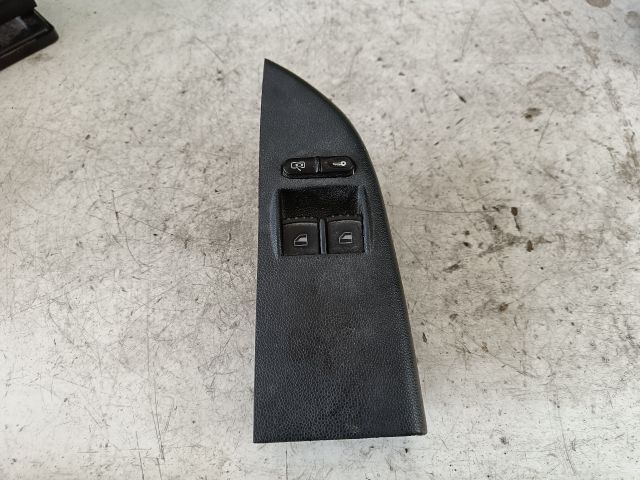 bontott SKODA FABIA I Bal első Ablakemelő Kapcsoló