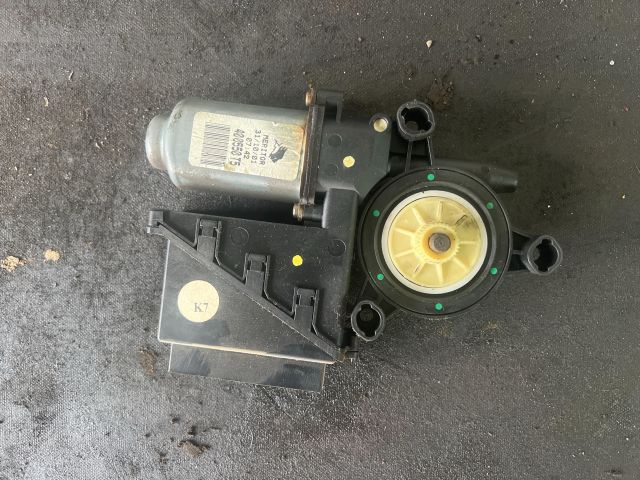 bontott SKODA FABIA I Bal első Ablakemelő Motor