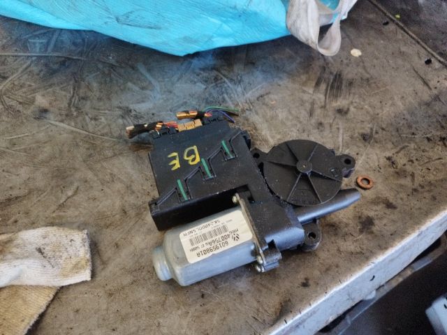 bontott SKODA FABIA I Bal első Ablakemelő Motor