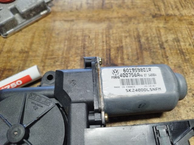 bontott SKODA FABIA I Bal első Ablakemelő Motor